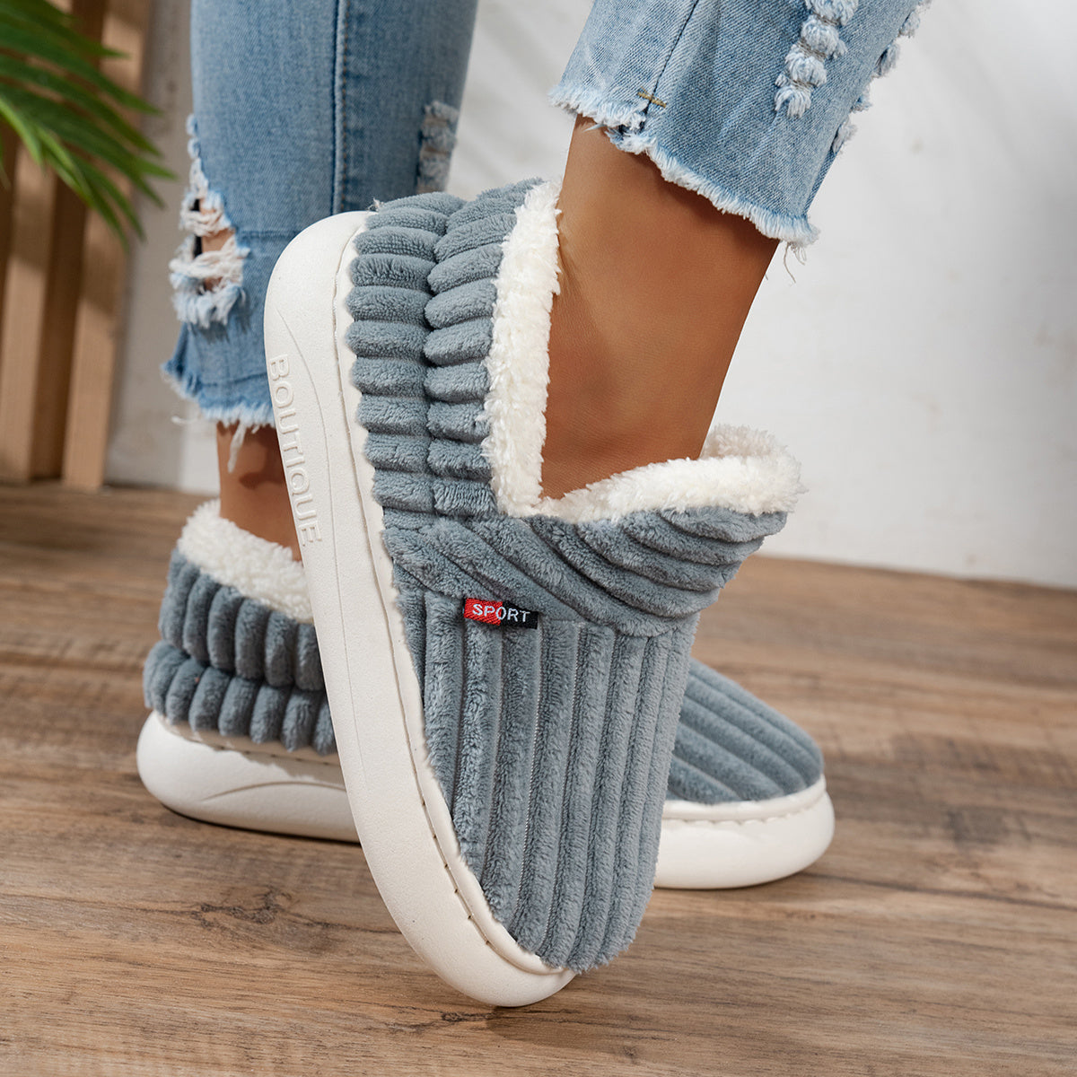 MAEVE | Plush Cross-Terrain Slipper
