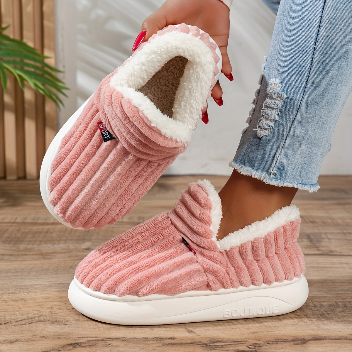 MAEVE | Plush Cross-Terrain Slipper