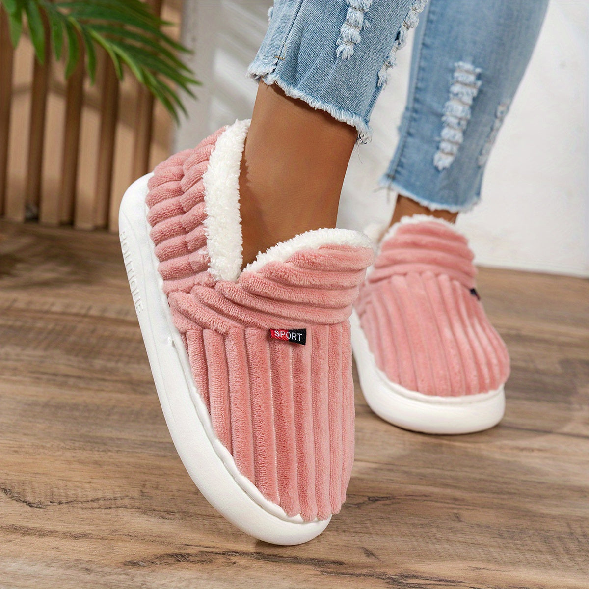MAEVE | Plush Cross-Terrain Slipper