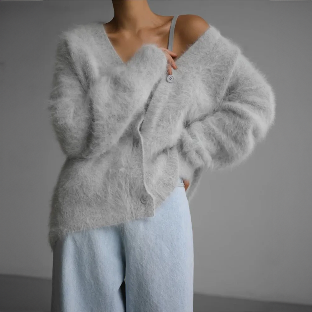KAIROS | Cloud-Knit Cover