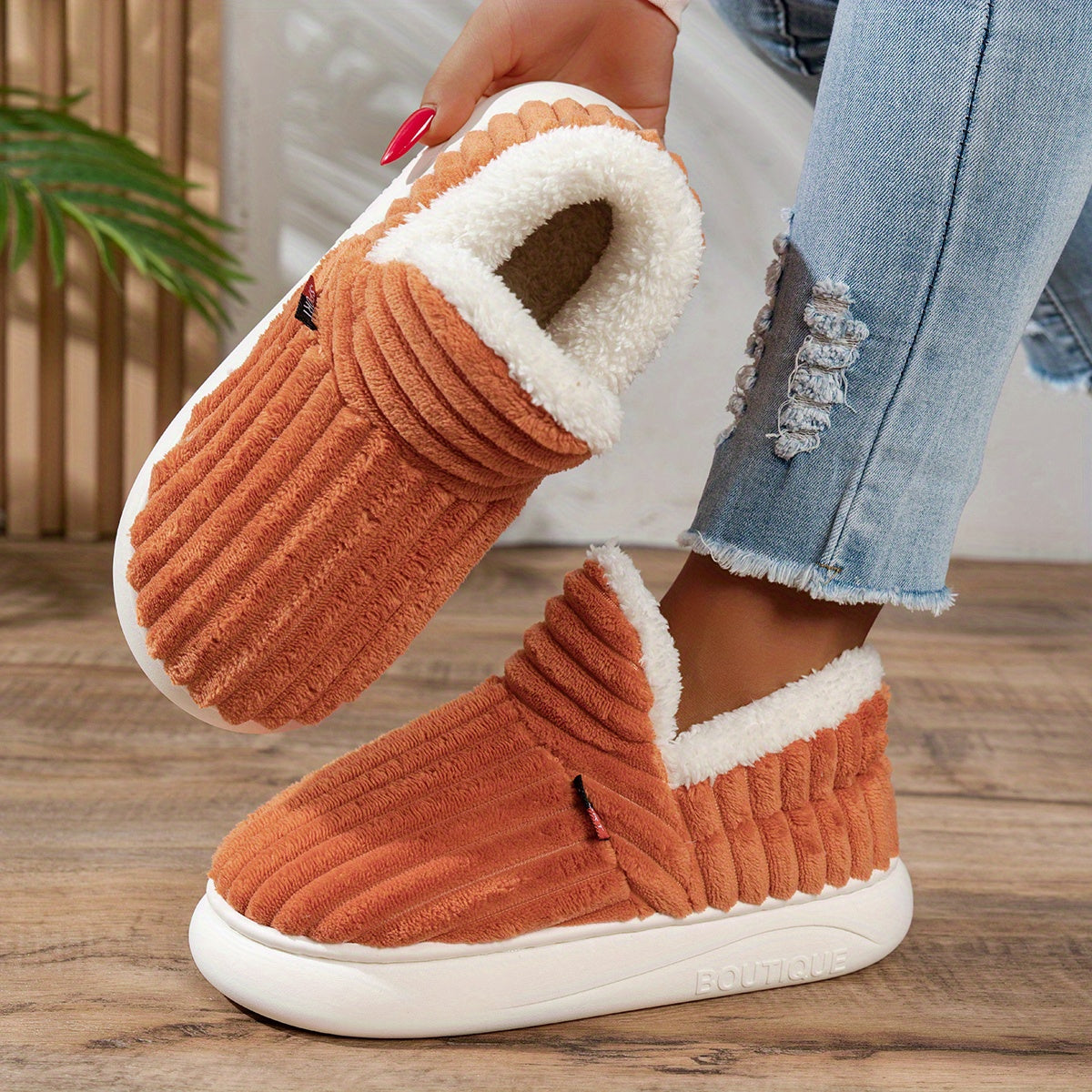 MAEVE | Plush Cross-Terrain Slipper