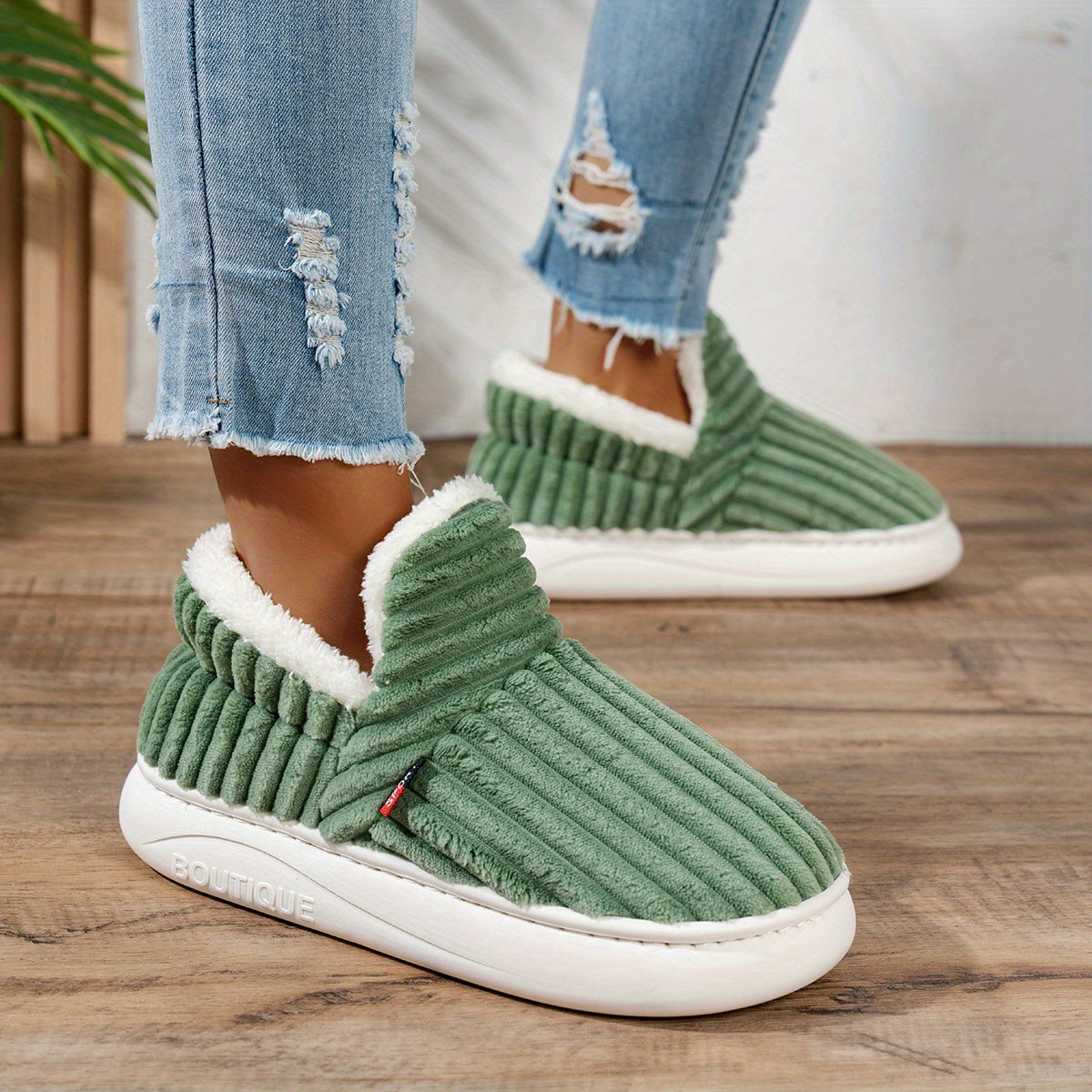 MAEVE | Plush Cross-Terrain Slipper