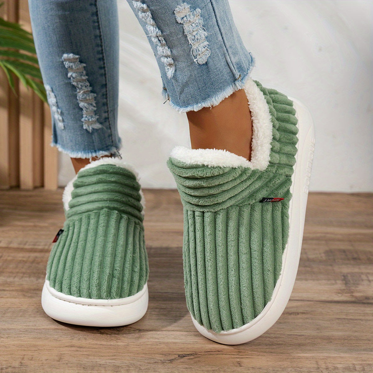 MAEVE | Plush Cross-Terrain Slipper