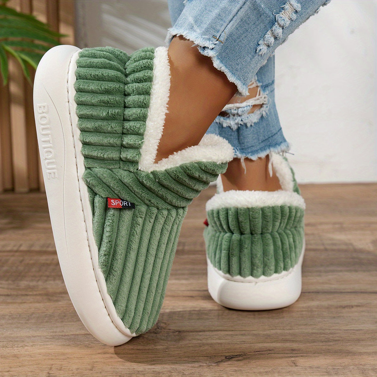 MAEVE | Plush Cross-Terrain Slipper