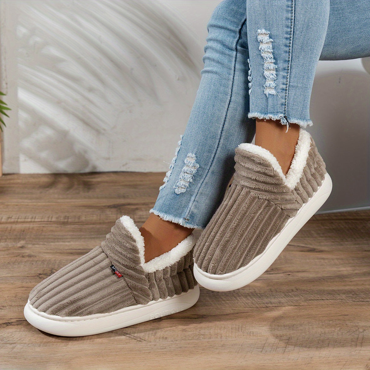 MAEVE | Plush Cross-Terrain Slipper